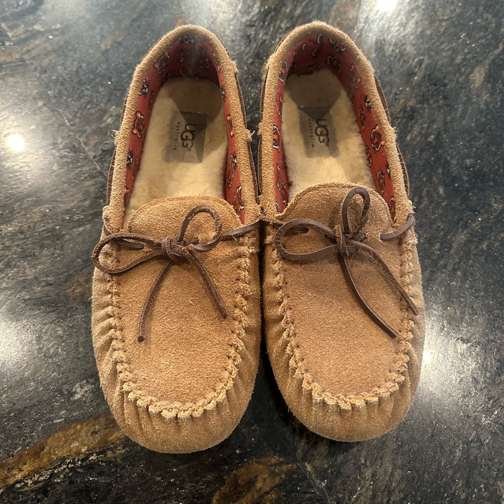 Ugg kids Ryder Chestnut Moccasin Sheepskin Slip On Shoes